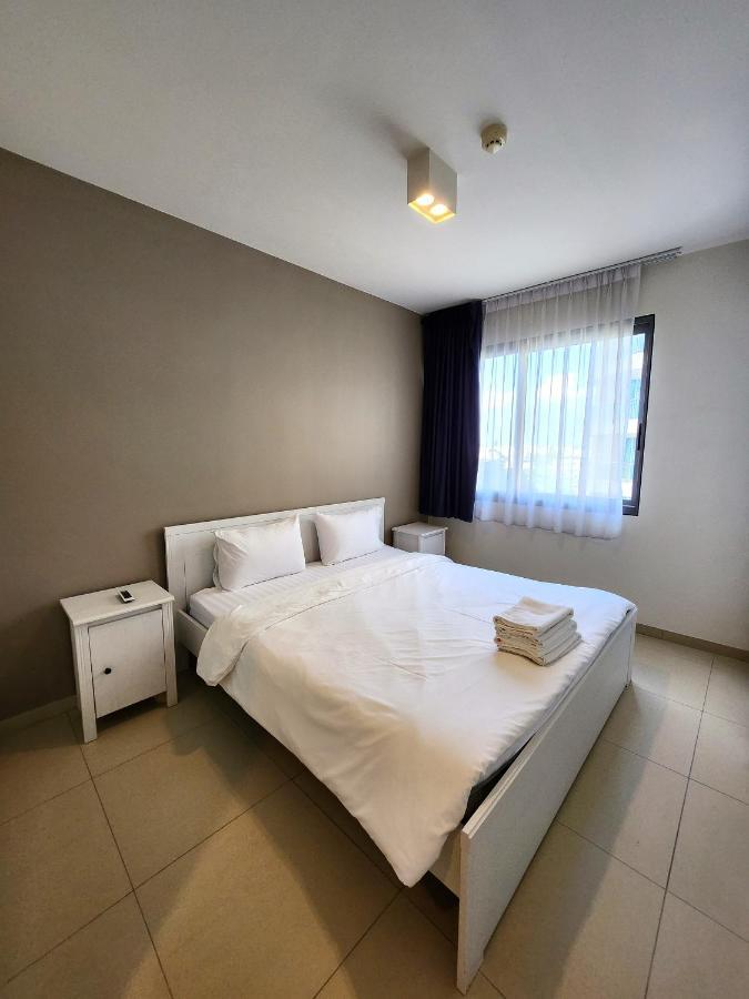 Unixx Oasis : Grandeur 2Br Suite Pattaya Bagian luar foto